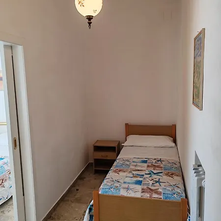 Lally Apartment *