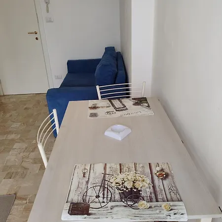 Lally * רימיני