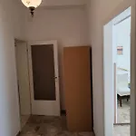 Διαμέρισμα Lally