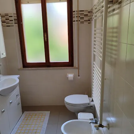 Apartament Lally *